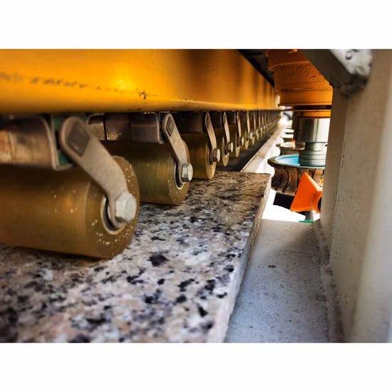 Machine de polissage de bord de pierre de tuile de porcelaine d'ardoise de dalle horizontale automatique de Bcmc