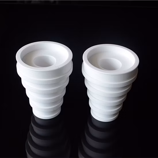 Pièce de structure en céramique de tube ondulé d'alumine faite sur commande